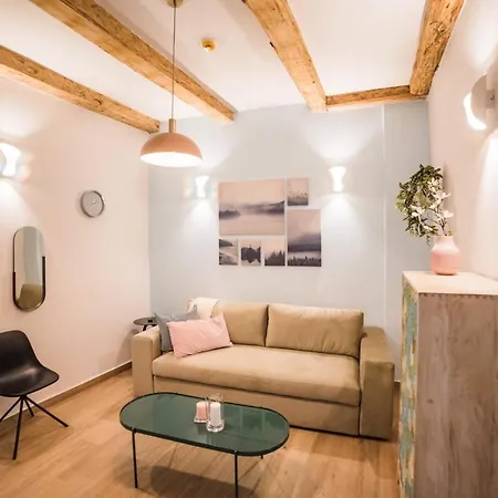 Casa Flat 1 *